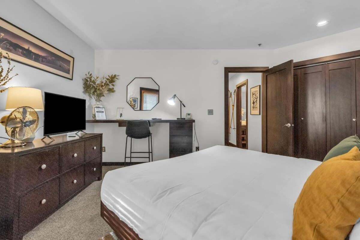 הוילה פארק סיטי Gorgeous 1Br Steps From Lifts With Private Hot Tub מראה חיצוני תמונה