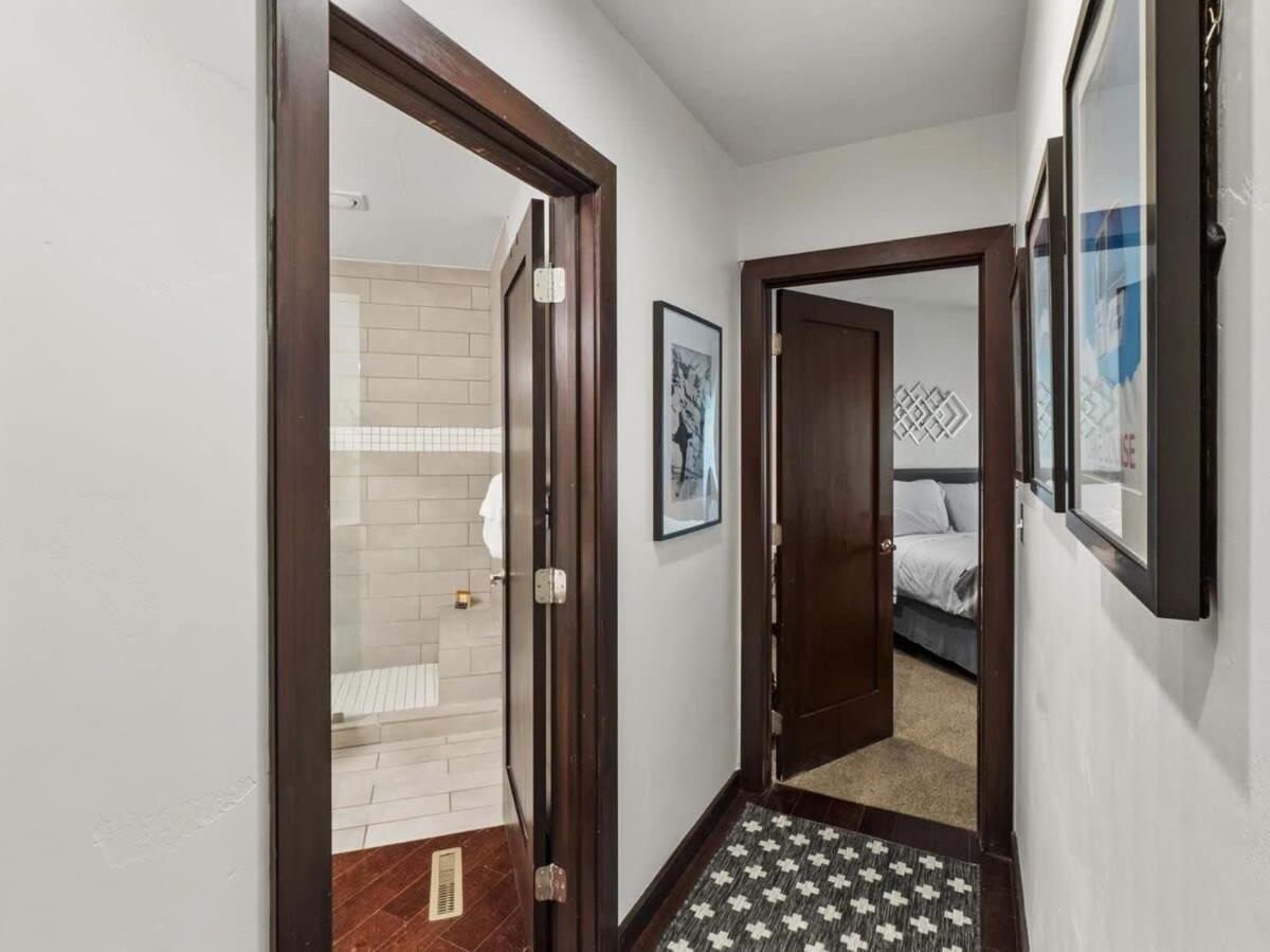 הוילה פארק סיטי Gorgeous 1Br Steps From Lifts With Private Hot Tub מראה חיצוני תמונה